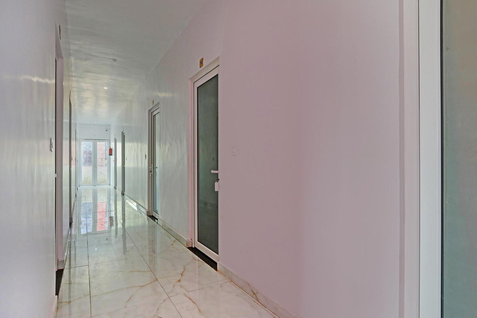 לקנאו Hotel O Mb Garden & Resorts מראה חיצוני תמונה