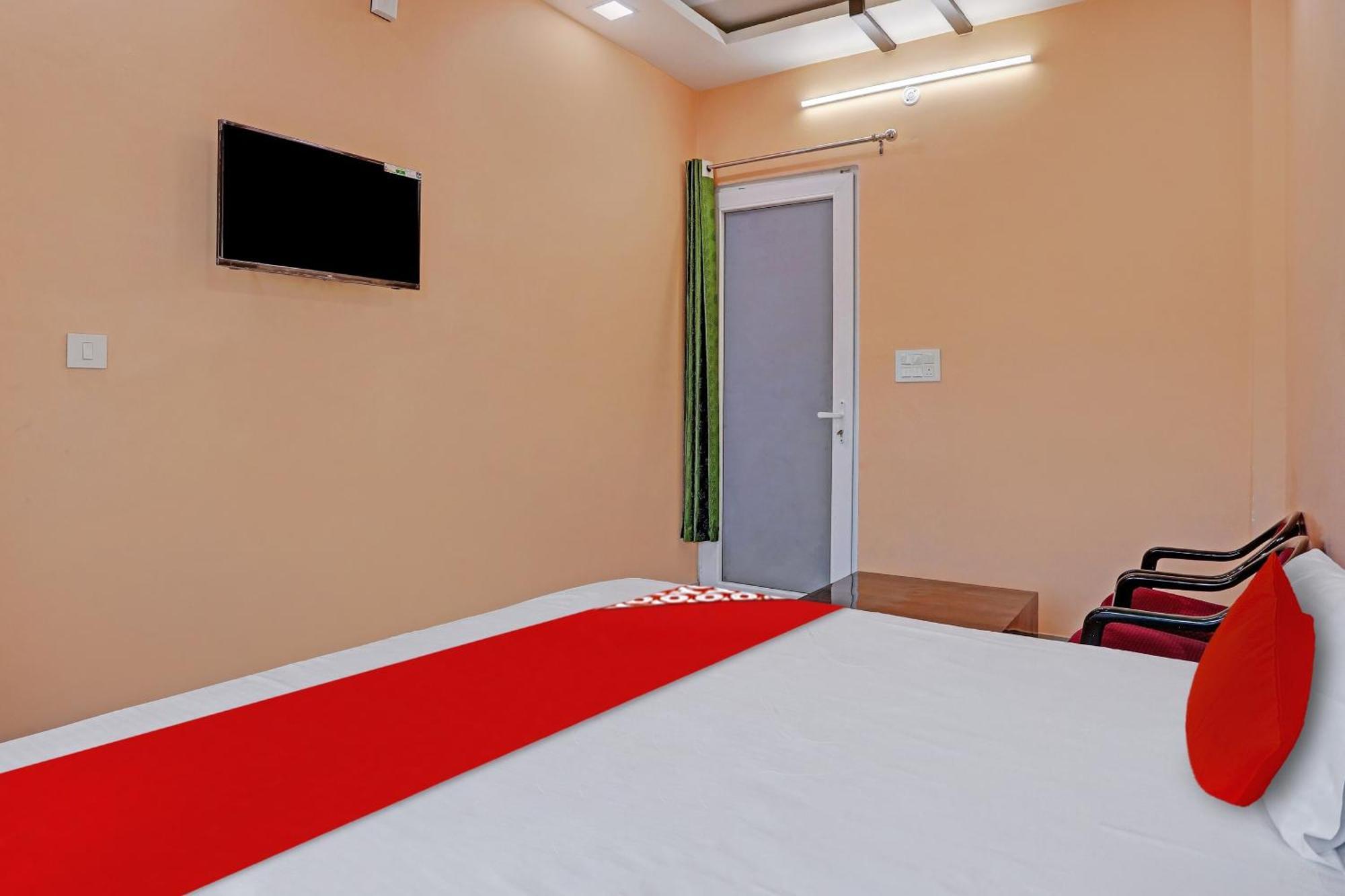 לקנאו Hotel O Mb Garden & Resorts מראה חיצוני תמונה